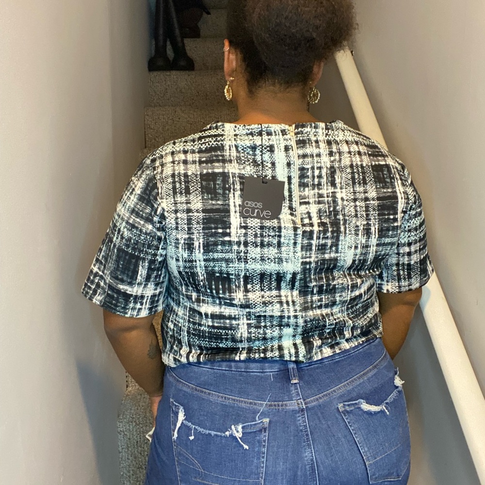 ASOS Curve Top - Picture 3 of 7